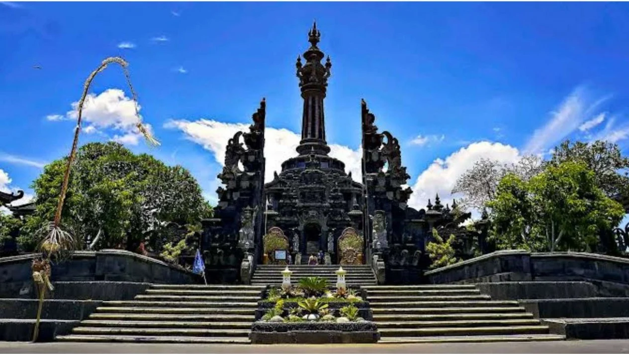 Bajra Sandhi Monument