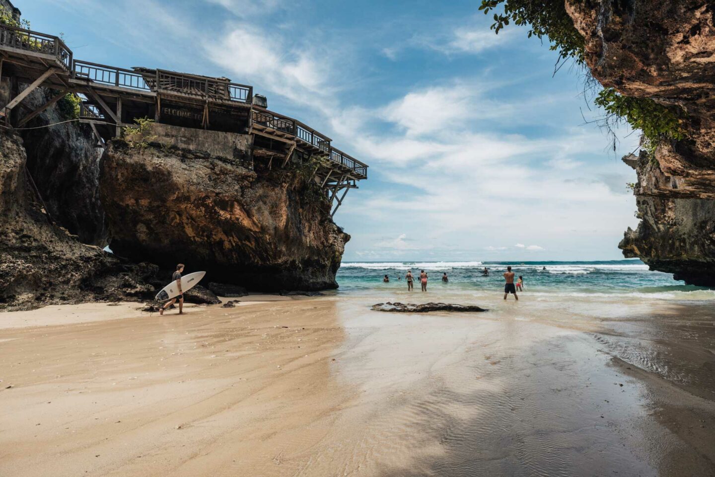 Suluban Beach